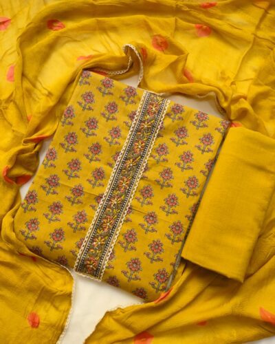 Casual Wear Cotton Unstitched Suit Set for Women